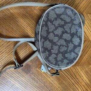 Vintage Yves Saint Laurent Giraffe Printed Oval SmallSling Crossbody Bag